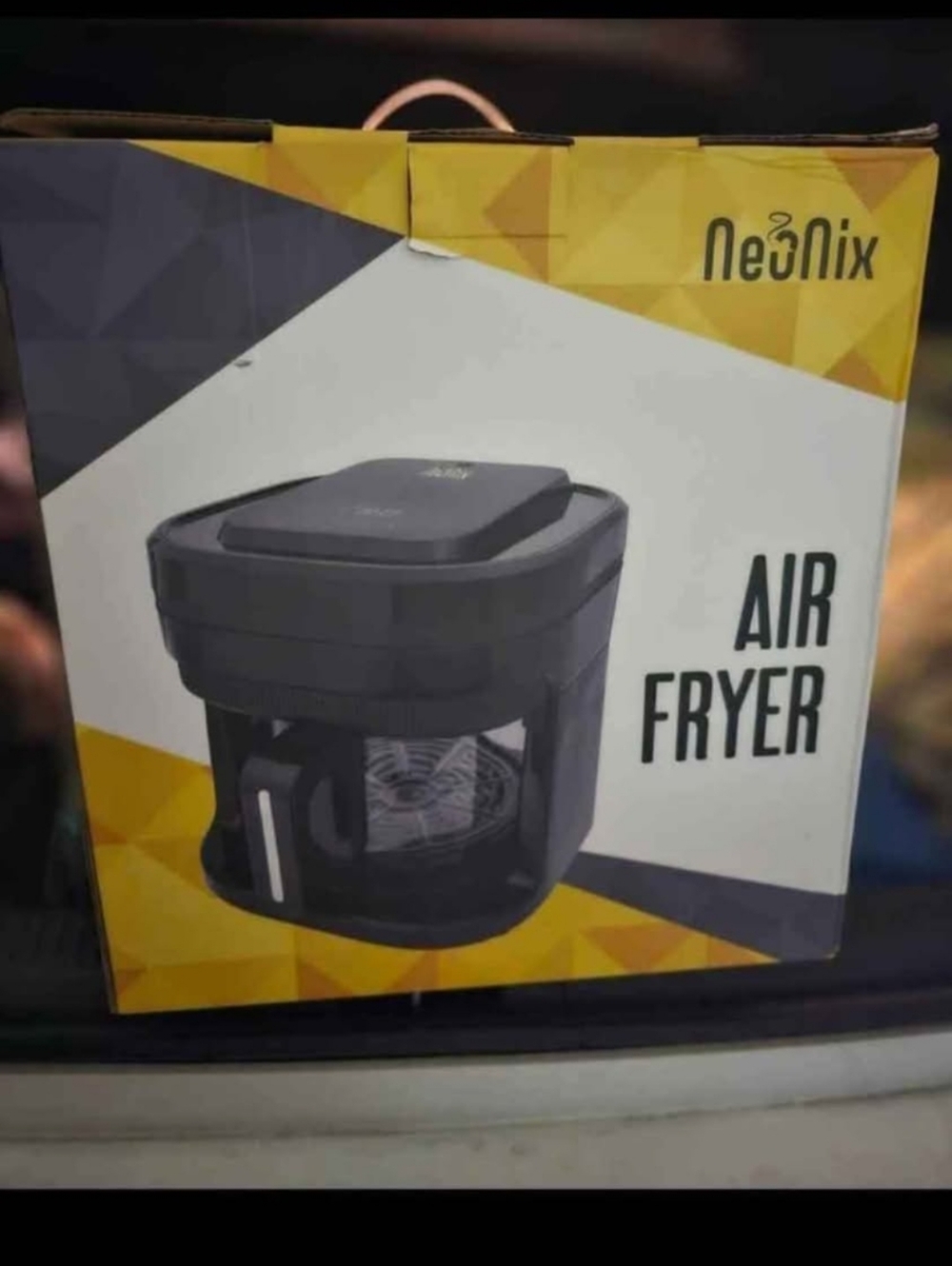 New 5 liter capacity air fryer/LED DISPLAY (120V /1350 POWER)